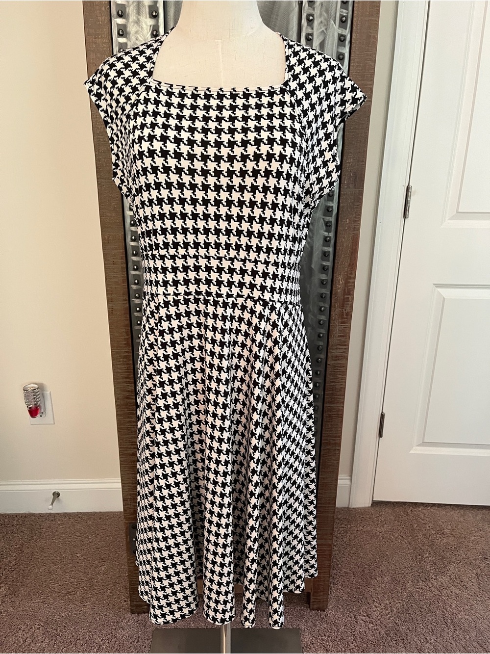 Karina Dresses “Jackie” Black and White Houndstooth Midi Dress with Square Neck
